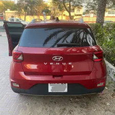 2020 هيونداي فينيو SEL
