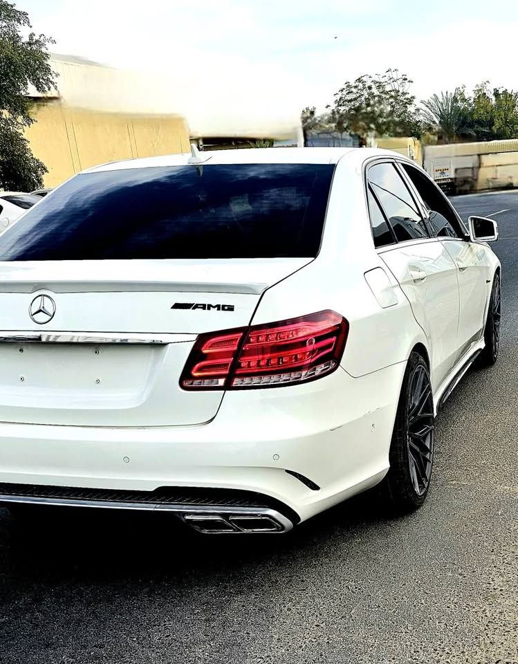 2013 مرسيدس-بنز الفئة - E E300