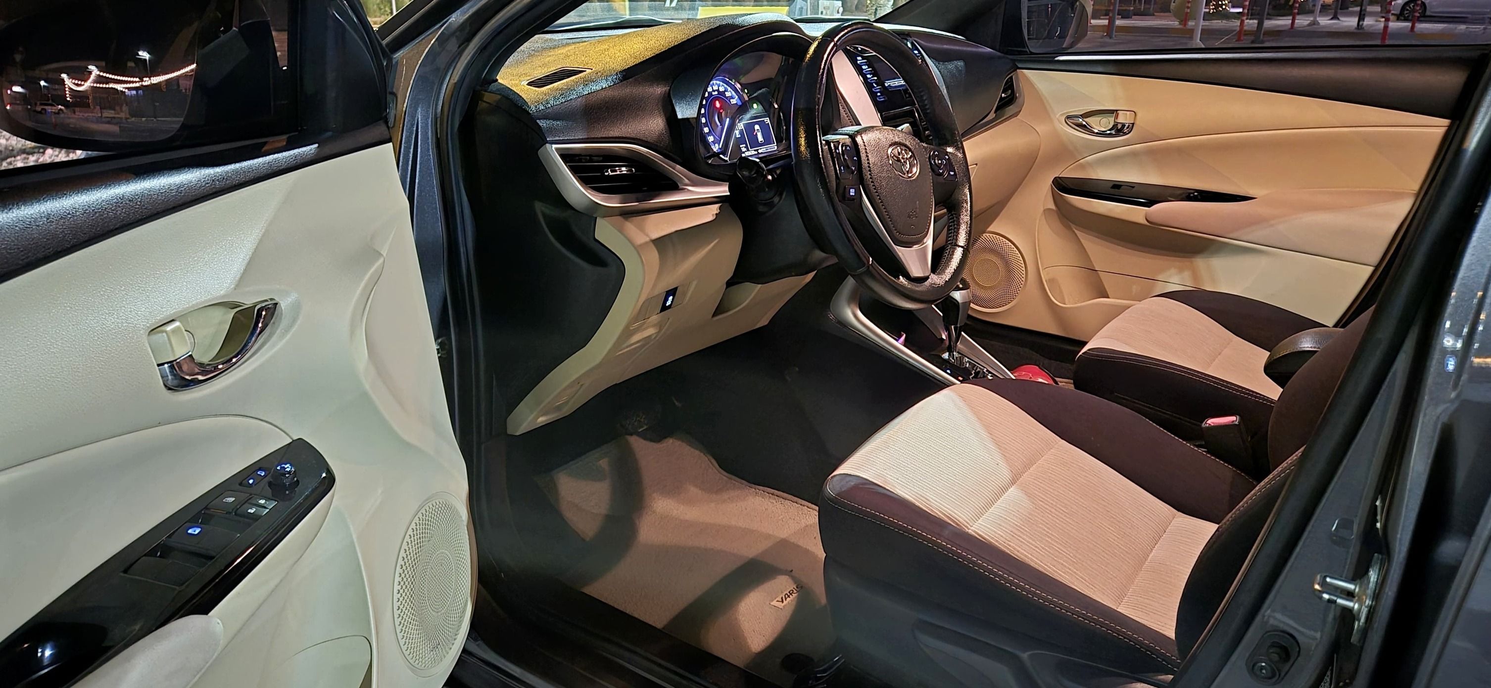2019 Toyota Yaris Icon