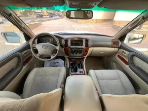 2004 Toyota Land Cruiser GXR