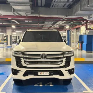 2024 Toyota Land Cruiser VXR