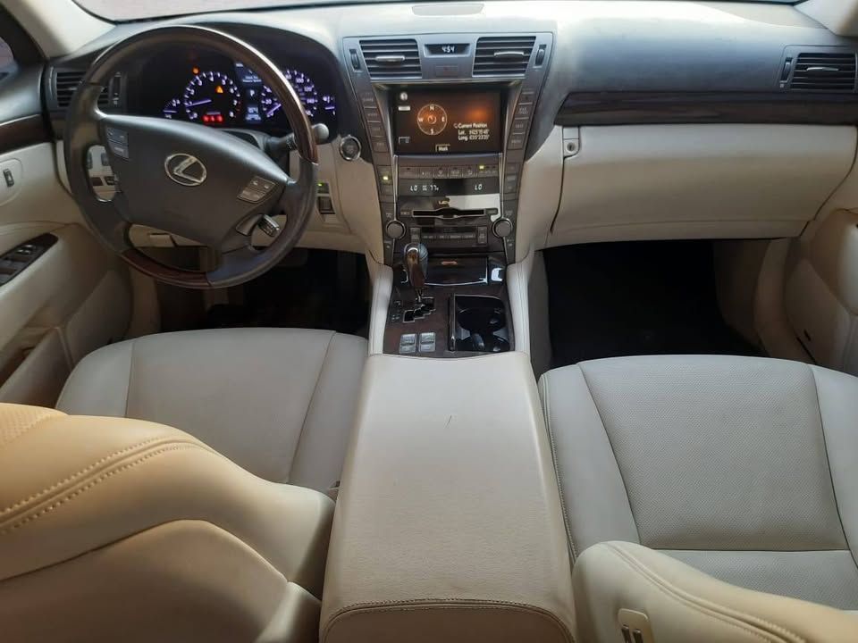2009 Lexus LS 460