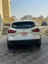 2019 نيسان روج SL