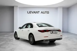 2025 مرسيدس-بنز الفئة - E E200