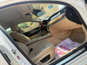 2010 بي أم دابليو الفئة - 7 740i