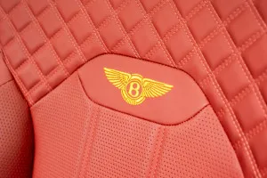 2021 بنتلي بنتايجا Signature