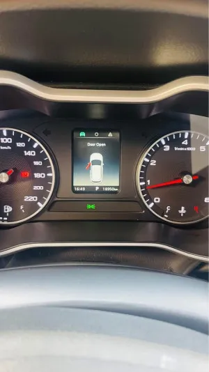 2023 MG ZS