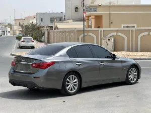 2014 إنفينيتي كيو٥٠ Red Sport 400