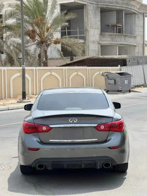 2014 إنفينيتي كيو٥٠ Red Sport 400