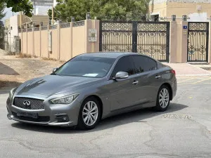 2014 إنفينيتي كيو٥٠ Red Sport 400