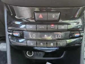 2013 Peugeot 208 Allure Premium