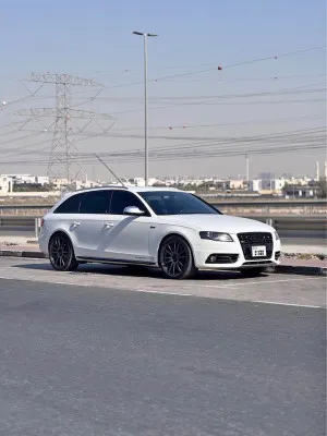 2011 اودي اس ٤ Premium Plus