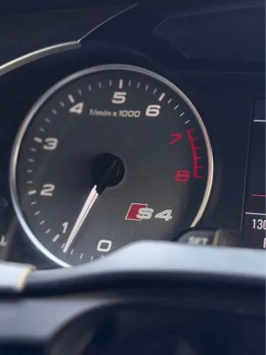2011 اودي اس ٤ Premium Plus
