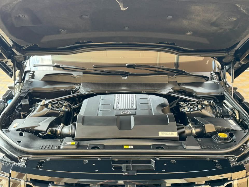 2019 لاند روفر رينج روفر HSE