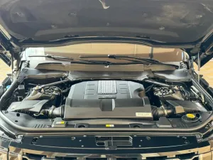 2019 لاند روفر رينج روفر HSE
