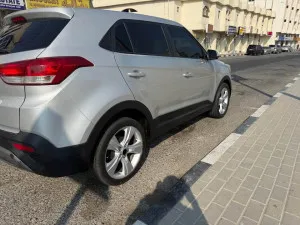 2019 هيونداي كريتا S