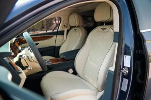 2023 بنتلي فلاينج سبير V8