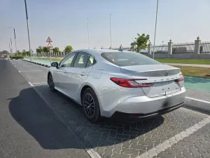 2025 Toyota Camry Hybrid LE