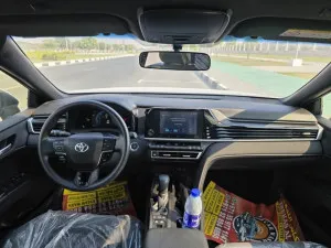 2025 Toyota Camry Hybrid LE