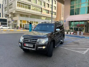 2017 Mitsubishi Pajero GLS