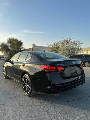 2025 نيسان آلتيما S