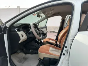 2020 رينو داستر LE 4x2