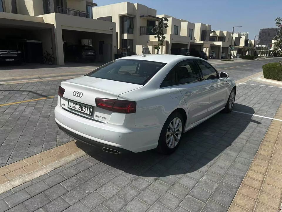 2016 اودي آي ٦ Prestige