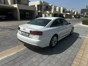 2016 اودي آي ٦ Prestige