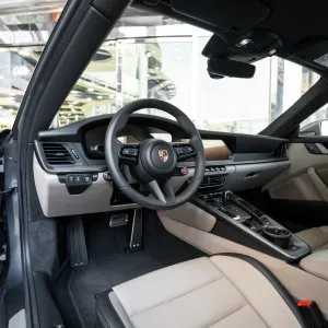 2025 بورش 911 كاريرا Carrera