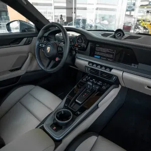 2025 بورش 911 كاريرا Carrera