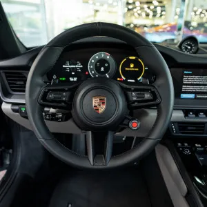 2025 بورش 911 كاريرا Carrera