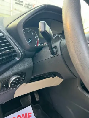 2018 فورد ايكوسبورت SE