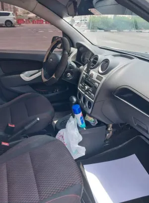 2011 فورد فيجو Titanium