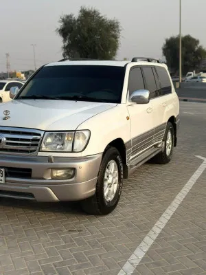 2005 تويوتا لاند كروزر GXR