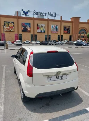 2011 فورد فيجو Titanium