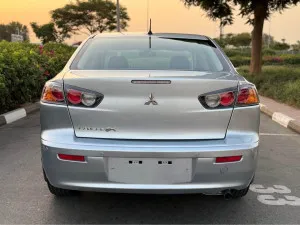 2015 ميتسوبيشي لانسر EX