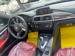 2018 بي أم دابليو الفئة - 3 318i