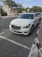 2012 Infiniti M37