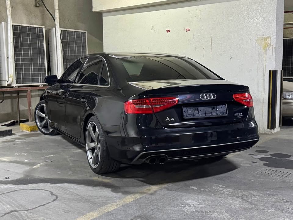 2014 اودي آي ٤ Premium