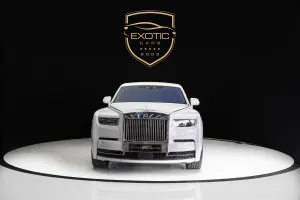 2024 رولز رويس فانتوم Extended Wheelbase