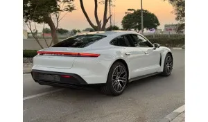 2023 بورش تايكون 4S