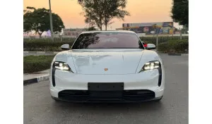 2023 بورش تايكون 4S