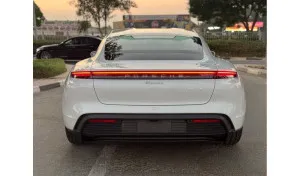 2023 بورش تايكون 4S