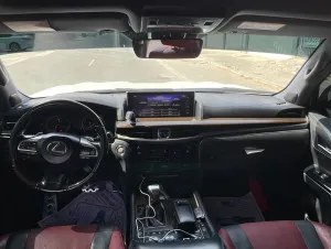2018 Lexus LX 570
