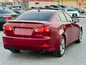 2011 لكزس اي اس IS 250