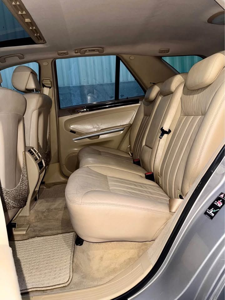 2007 مرسيدس-بنز ام ال ML350