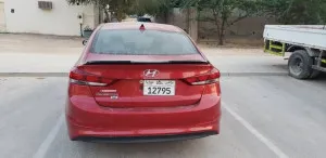 2017 هيونداي النترا SE