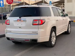 2016 جي أم سي أكاديا SL