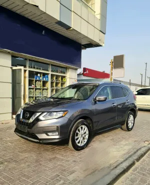 2019 نيسان روج SV