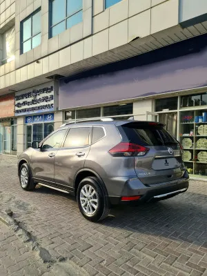 2019 نيسان روج SV
